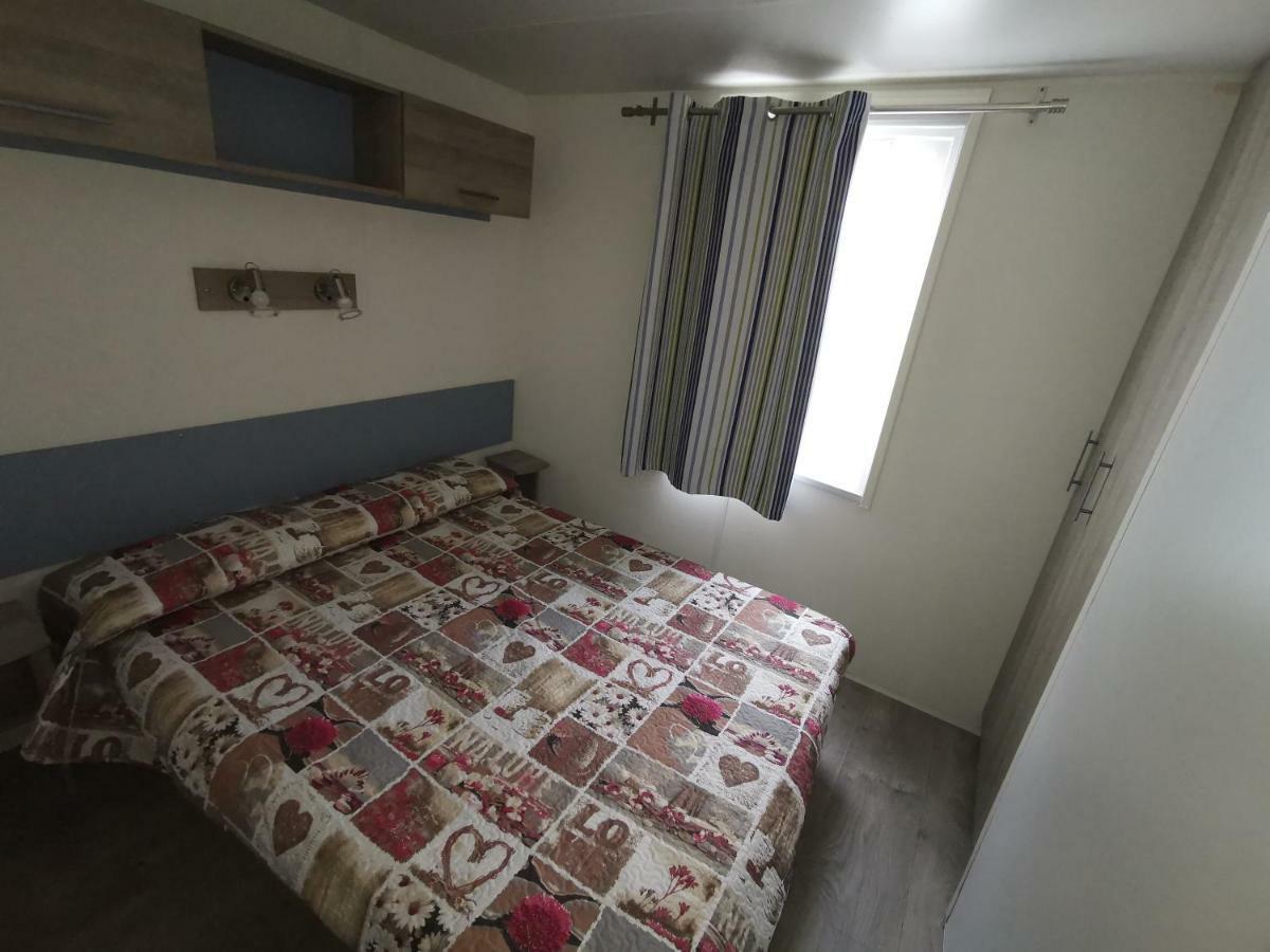 ססטרי לבאנטה Camping Mare Monti מראה חיצוני תמונה
