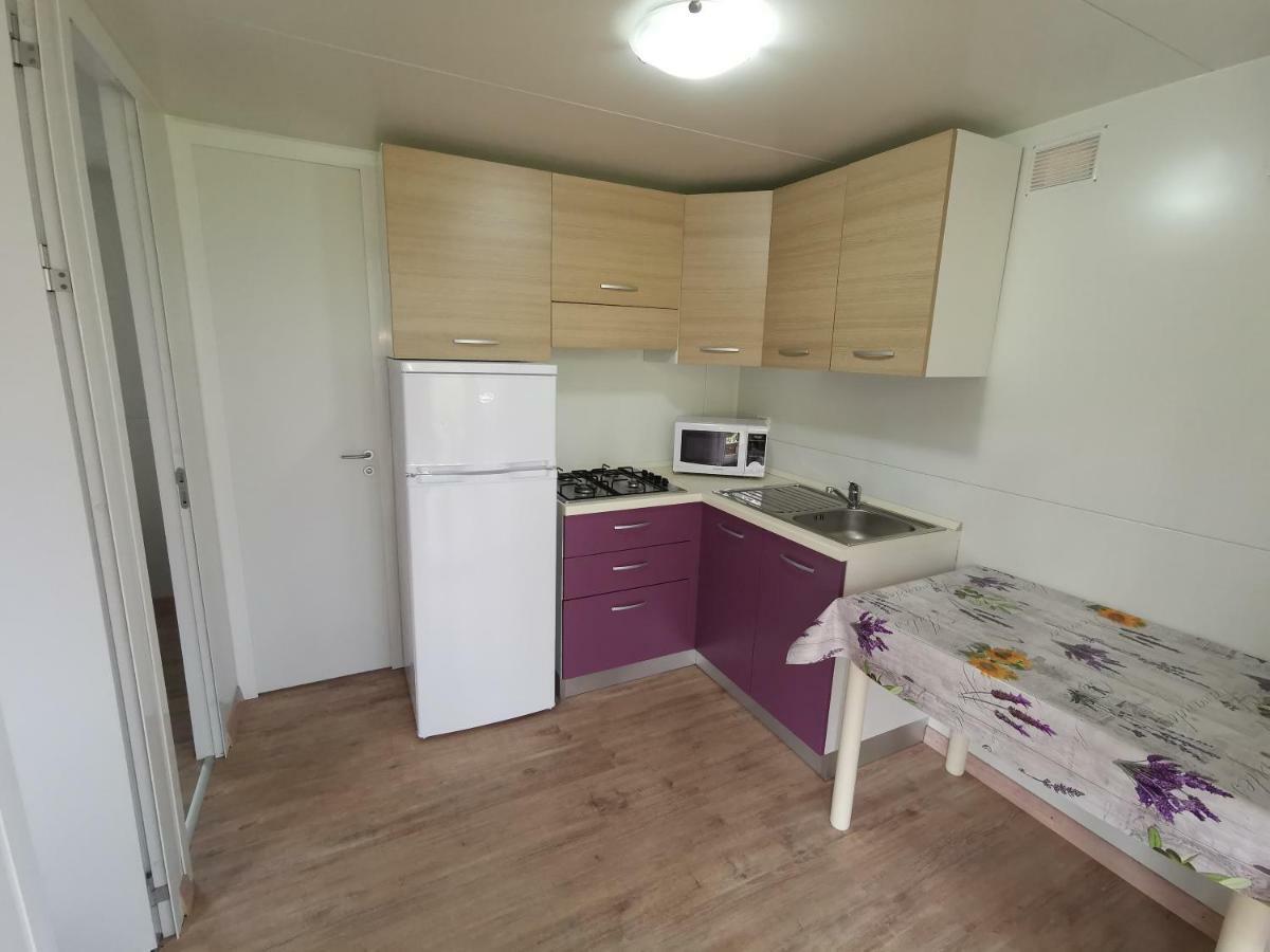 ססטרי לבאנטה Camping Mare Monti מראה חיצוני תמונה